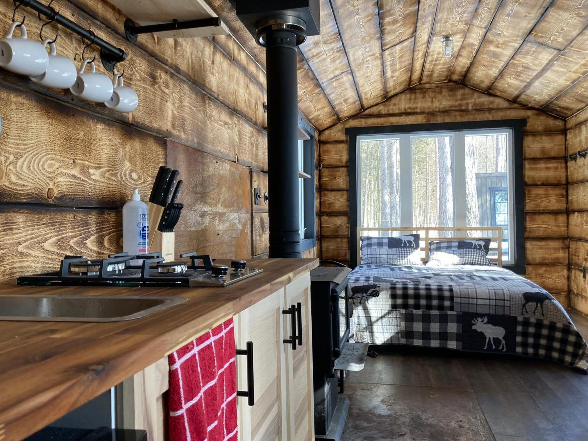 Your Cozy Cabin Retreat Saint-Remi-d'Amherst Kültér fotó